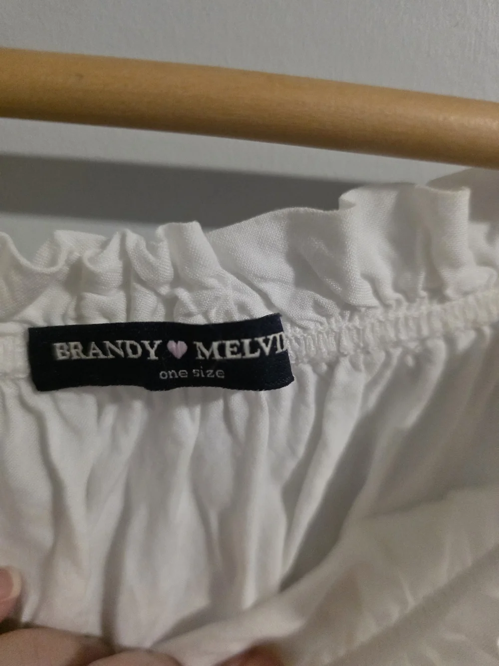 Brandy Melville White Off-Shoulder Long Sleeve Top (One Size) - Picture 3 of 6